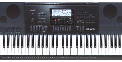 Teclado de acompanhamento com Colunas